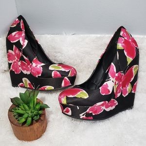 ELLE Jessica • Satin Black/Floral/Butterfly Wedges